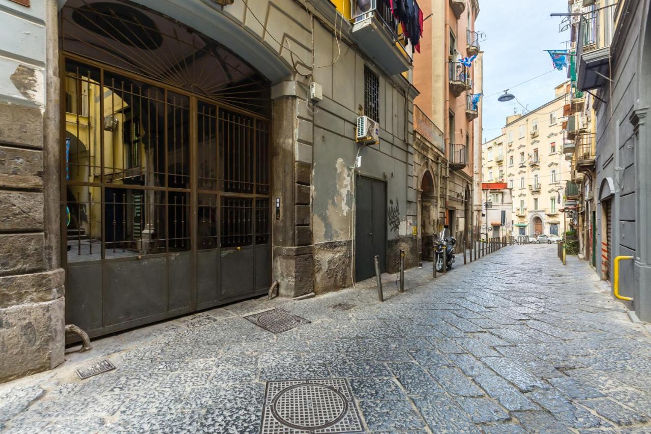 Santa Sofia's Flat At The Historical Center By Wonderful Italy Apartment *